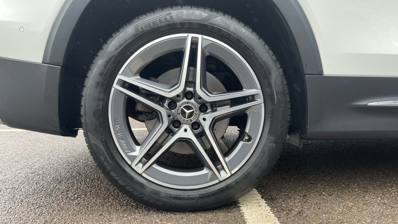 Mercedes-Benz GLB 220d 4Matic AMG Line Premium 5dr 8G-Tronic Diesel Estate